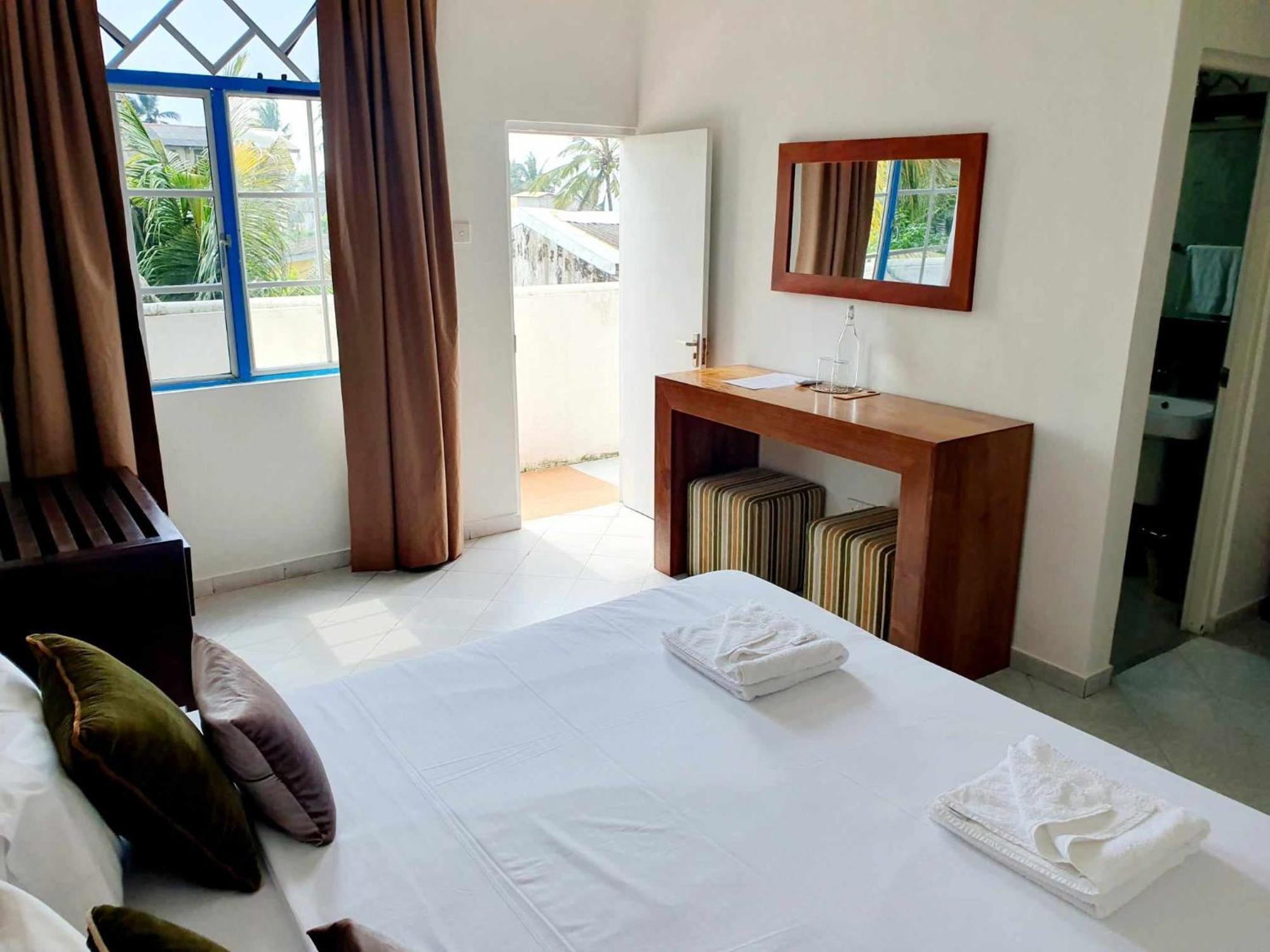Mountbaylk Hotel Dehiwala-Mount Lavinia Exterior foto