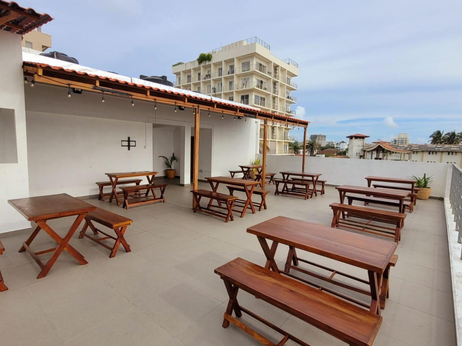 Mountbaylk Hotel Dehiwala-Mount Lavinia Exterior foto