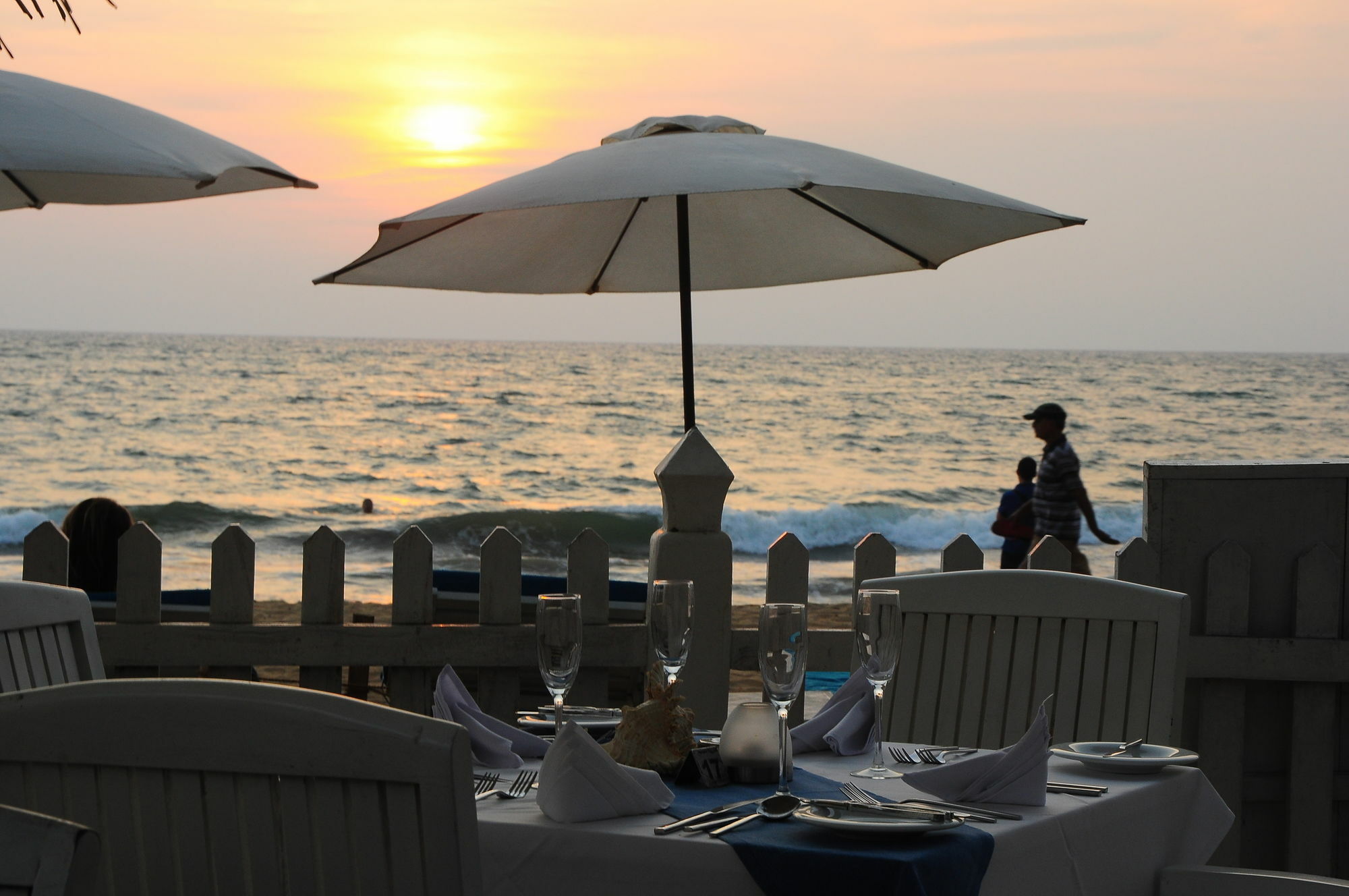 Mountbaylk Hotel Dehiwala-Mount Lavinia Exterior foto
